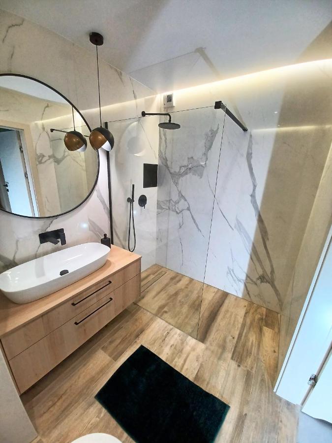 Kima Apartament Bazantow 29 Katowice Ngoại thất bức ảnh